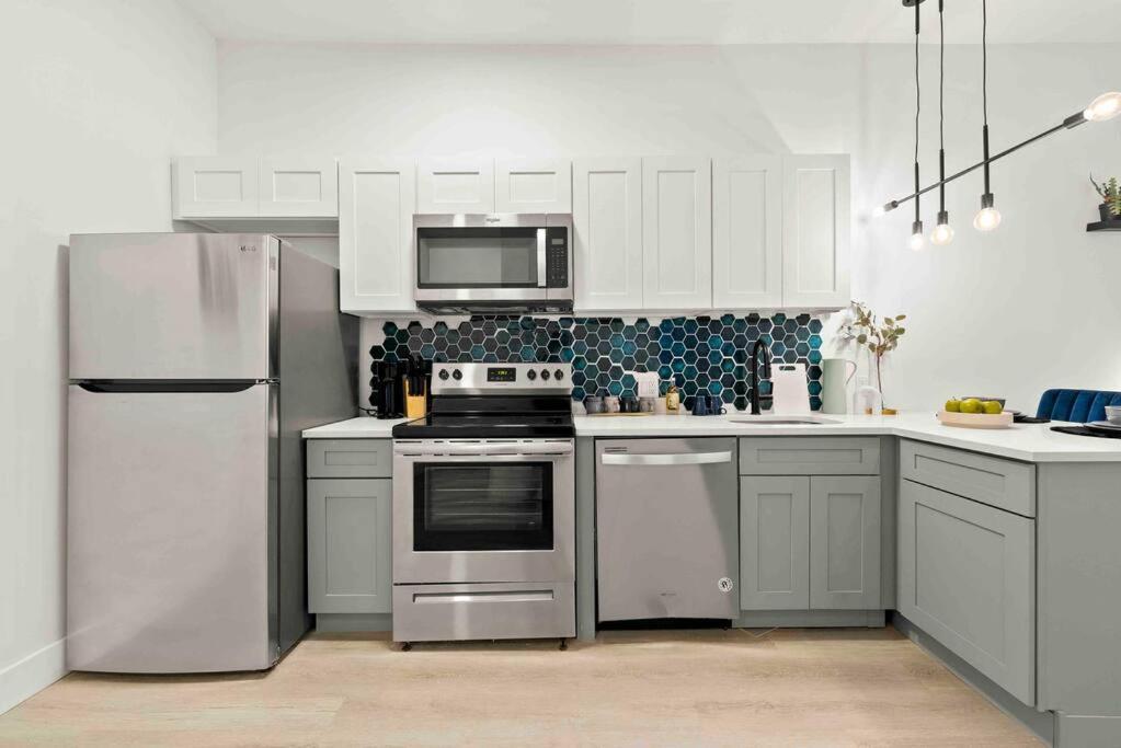 Contemporary Luxury Br, Ewr Airpt, Nyc, Free Pkng, Prudential Cntr, American Dream Mall Elizabeth Buitenkant foto
